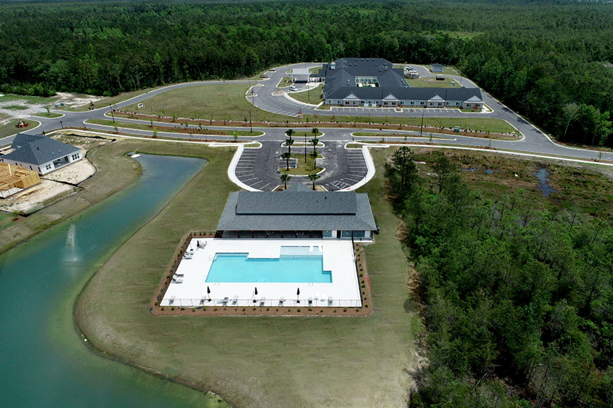 The Lakes at Pine Forest - Clubhouse aerial view