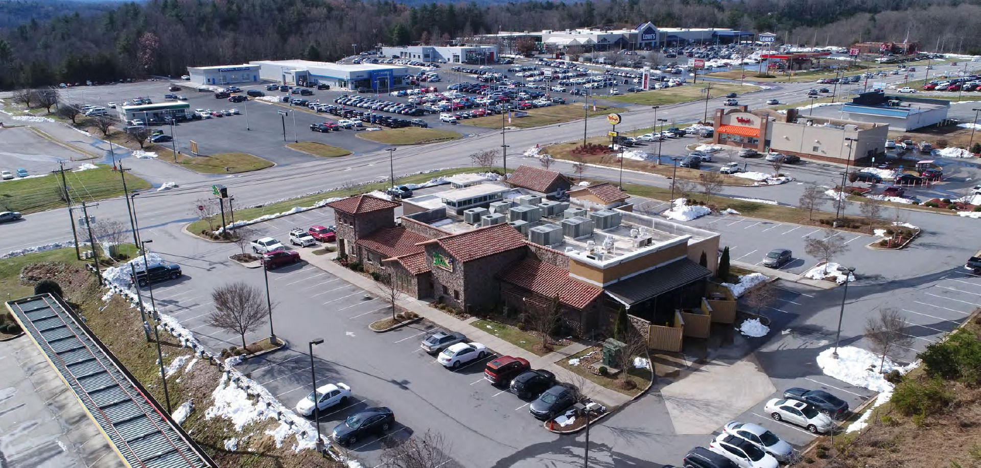 Olive Garden Restaurant, Wilkesboro - aerial drone view